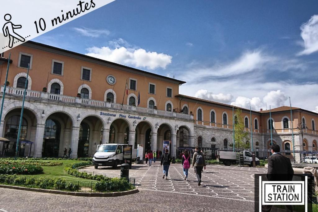 Centro Storico Spina White House Apartment Pisa Exterior photo